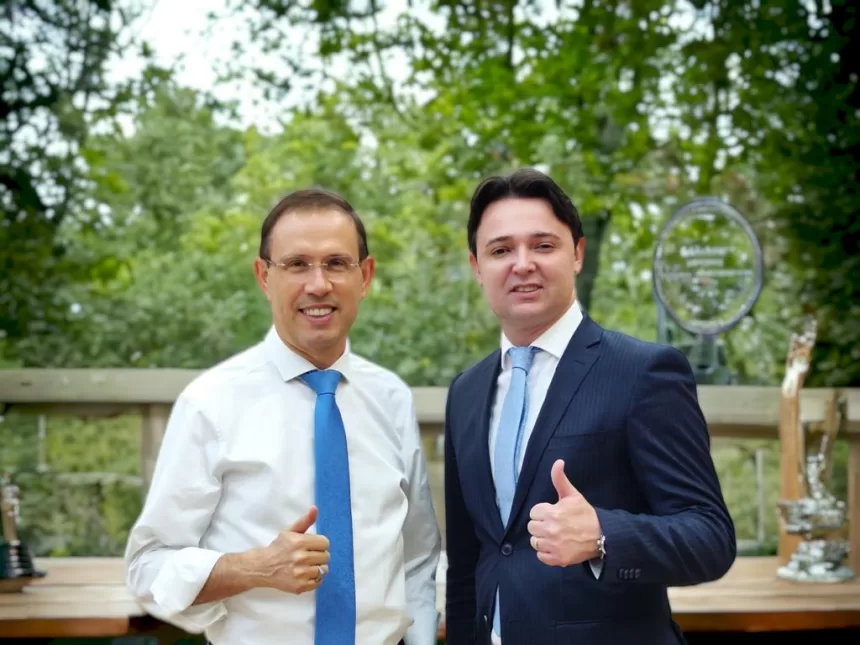 A rede de ensino Enjoy foi adquirida por Carlos Wizard, que terá Denis Sá, co-fundador, como seu sócio