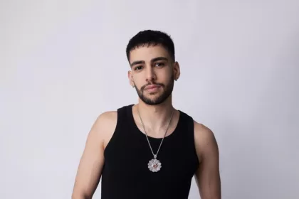 Lucas LM surpreende com novo trabalho de reggaeton e mistura com ritmos latinos chama atenção do público