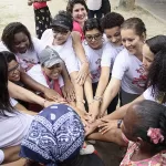 Confraternização de pacientes de câncer celebra a vida, em Comendador Soares