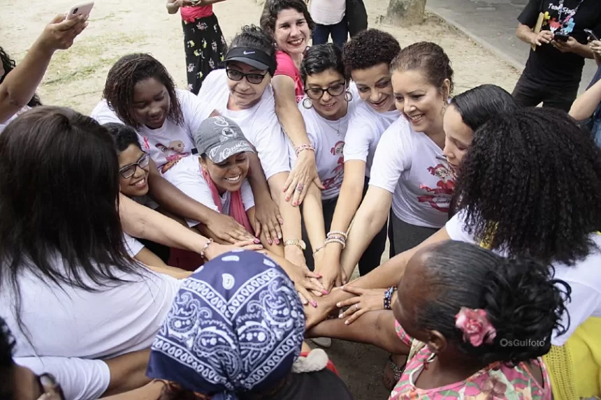 Confraternização de pacientes de câncer celebra a vida, em Comendador Soares