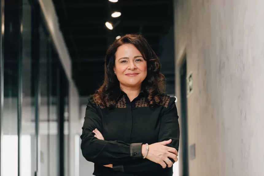 Prêmio Darcy Ribeiro de Educação reconhece trabalho de Mestre de Luciana Brites