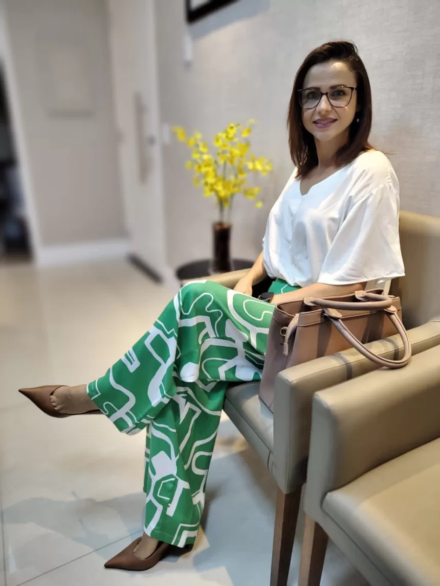 Vanessa Lozito: Experiência Pessoal e Dicas para uma Vida Saudável com Síndrome do Intestino Irritável