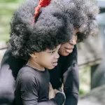 Os fios da liberdade e o resistir da vida