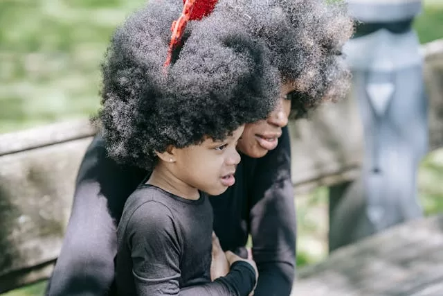 Os fios da liberdade e o resistir da vida