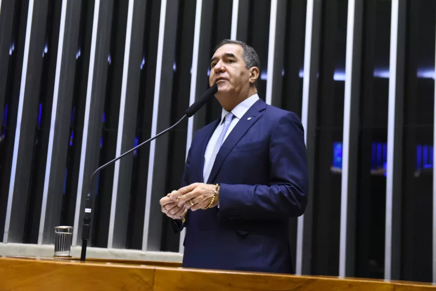 Câmara deve votar segundo texto que regulamenta reforma tributária em agosto