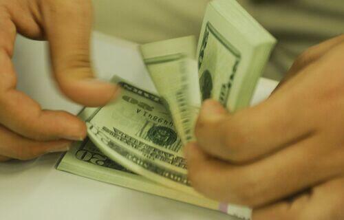 Dólar encerrou último pregão em alta de 3,68%