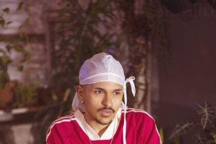 DeLuca mistura r&b e pagode novo single “MENTE QUE NEM SENTE”