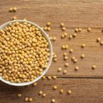 Preço da soja apresenta recuo nesta quinta-feira (12), no interior do Paraná