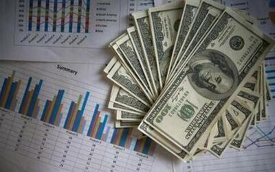 Dólar conclui último pregão em alta, cotado a R$ 5,54