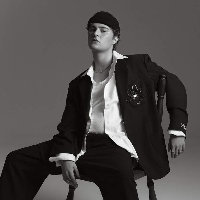 Gabriel Coppola celebra o Dia do Ator: “Atuar me ensinou a olhar para mim com mais carinho e acessar lados que eu desconhecia”