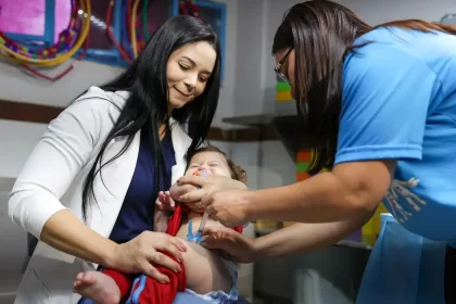 InfoGripe: casos de SRAG em crianças aumentam em alguns estados
