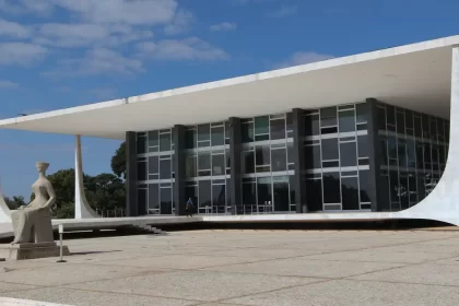 STF confirma lei que garante devolução de valores pagos a mais na conta de luz