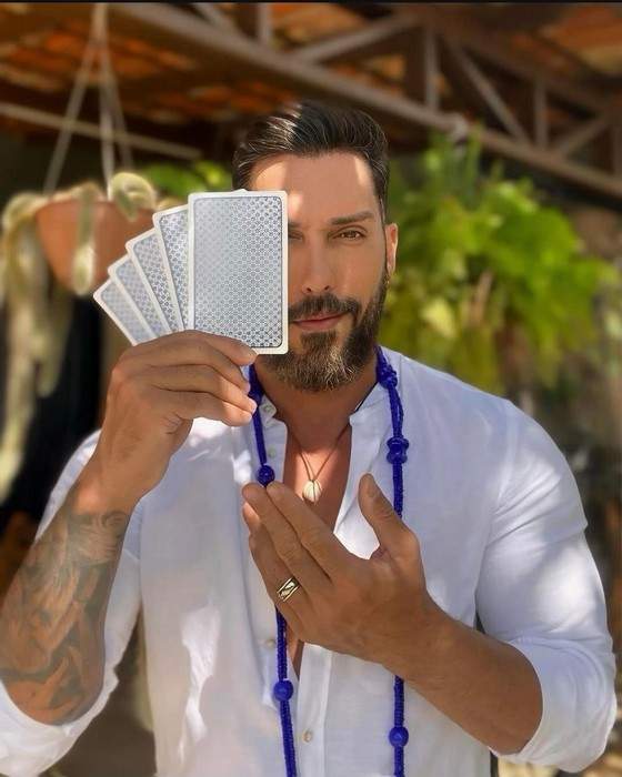 Segredos de estado e ritos ancestrais: A história do babalorixá que sussurra nos ouvidos dos que governam o País