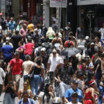 Frente Parlamentar debate projetos sobre trabalho em feriados e dosimetria de multas