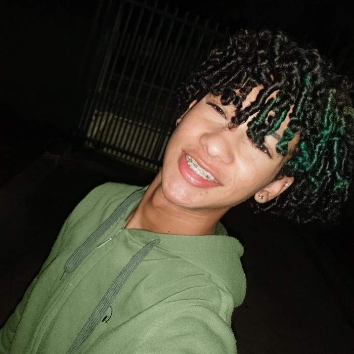 Rhuan Gama retorna às plataformas com novo single “I Was a Kid”, marcado por sonoridade de rock alternativo