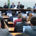 Congresso aprova LDO com regras de convênios para municípios menores e determinação de prazo para emendas