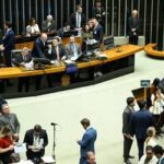 Congresso Derruba Vetos e Abre Caminho para Convênios com Prefeituras Inadimplentes (21/04)