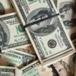 Dólar registra alta no último pregão, cotado a R$ 4,96