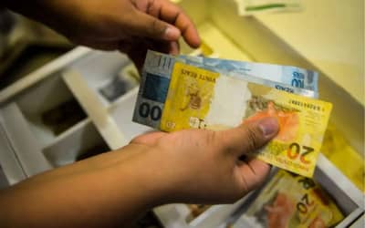 Economia Brasileira Vive Cenário de Equilíbrio Precário (21)