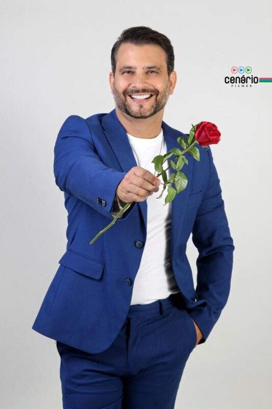 Com identidade forte, Love Brega conquista espaço no mercado musical