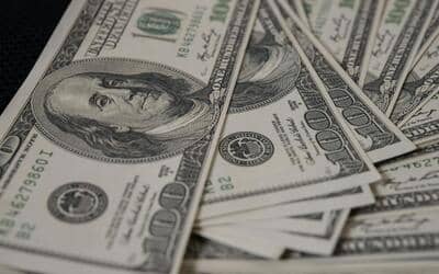 Dólar e Euro Encerram o Pregão com Altas Consideráveis (3)