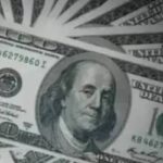 Dólar fecha último pregão aos R$ 5,17, após salto de 0,15%