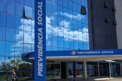 INSS: beneficiários que começaram a receber a partir de maio receberão 13º em novembro