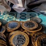 Arrecadação federal soma R$ 235,5 bilhões em agosto, impulsionada pelo setor de petróleo e gás