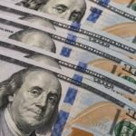 Dólar encerra sessão em baixa de 0,16% após declarações de John Williams (28 de outubro)