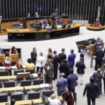 CACB exige isonomia na Taxa das Blusinhas: Congresso debate isenção de importação
