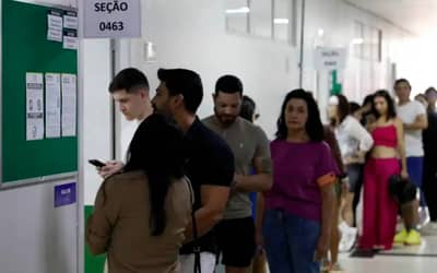 Flávio Bolsonaro lidera primeiro turno das eleições de 2026 (domingo, 4 de outubro)