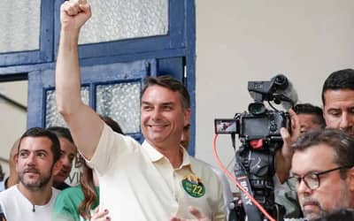 Flávio Bolsonaro mantém vantagem sobre Lula na projeção para o segundo turno de 2026