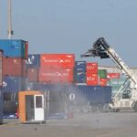 Tarifaço dos EUA afeta 1.135 municípios, aponta estudo da CNM